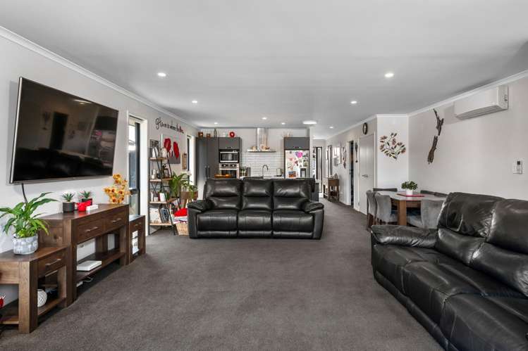 11 Eastbank Drive Katikati_6