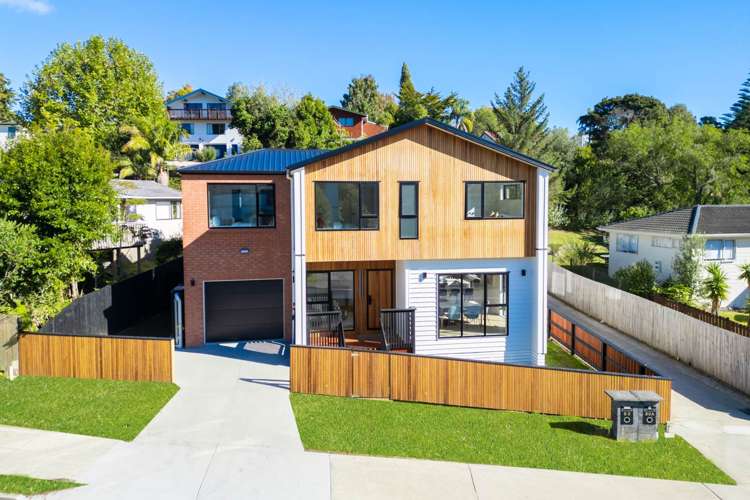 90B-C Oaktree Avenue_0