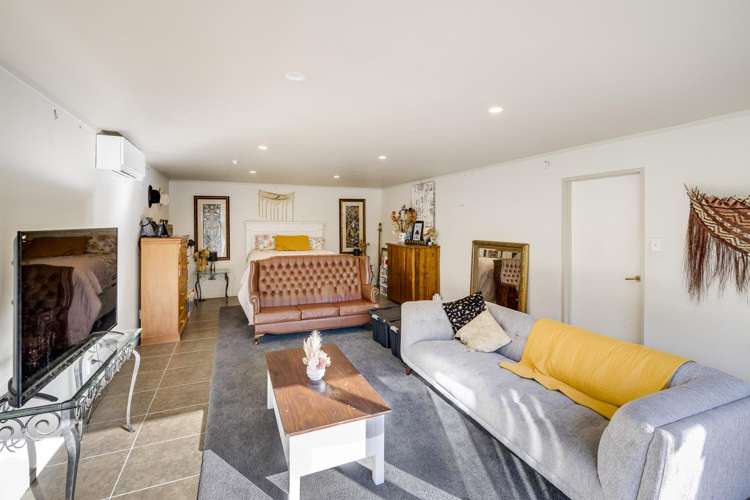 20 Ballantyne Road Poraiti_10