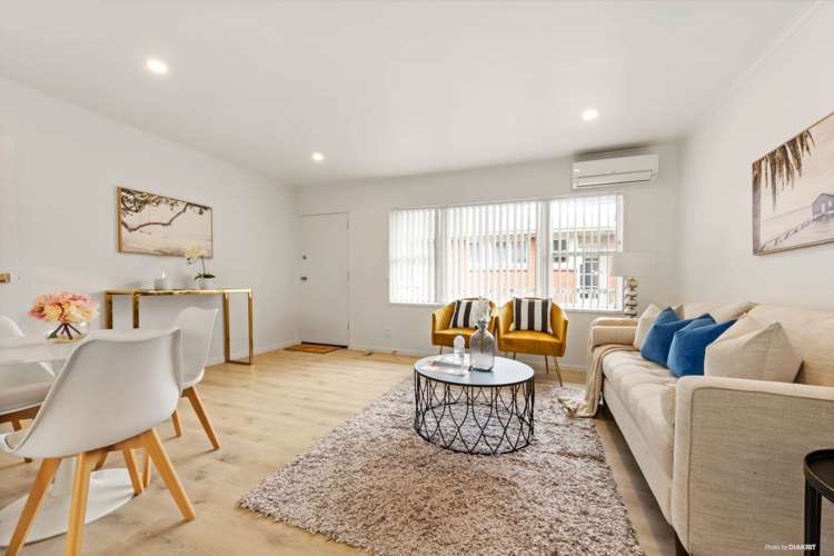 1/103a Landscape Road Mount Eden_3