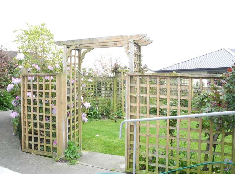 2/35 Dee Street Seaview_17