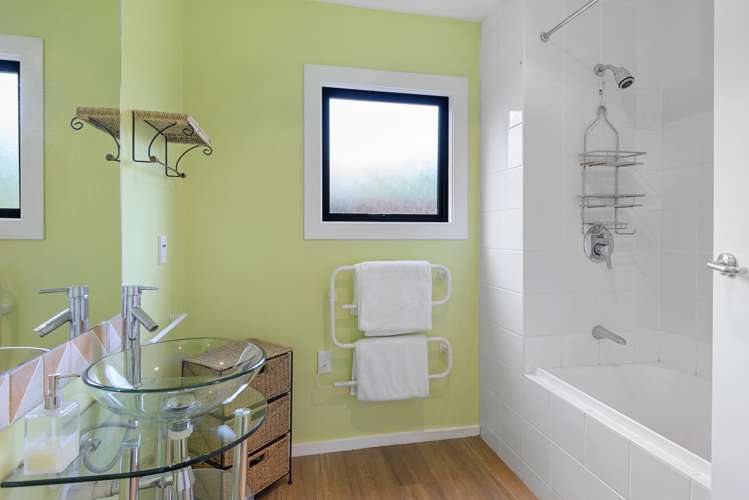 16 Devon Crescent Darfield_11