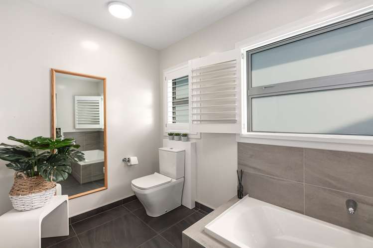 55 Waipunahau Road Waikanae_12