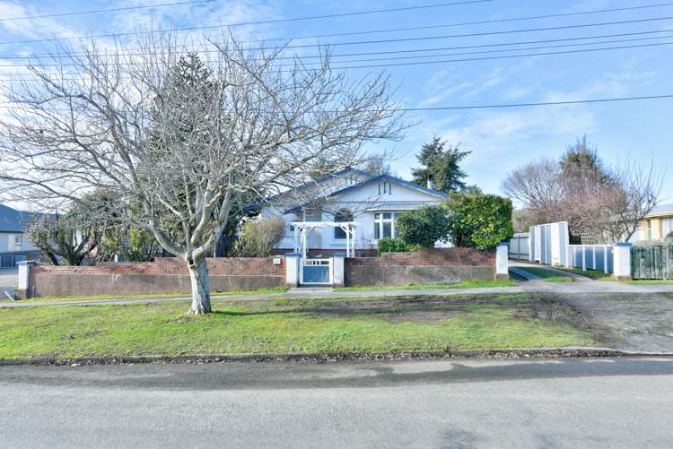 37 Huron Street Gore Surrounds_19