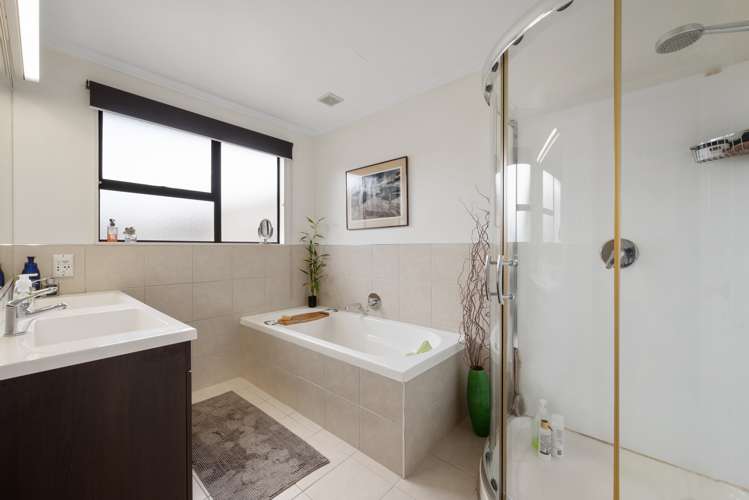 2 Hathaway Street Spring Creek_3