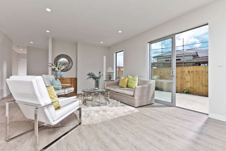 93 Colonial Drive Silverdale_12