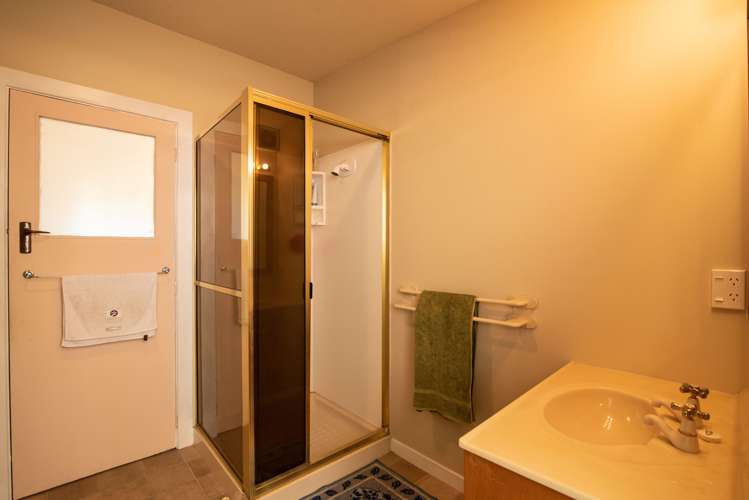 16 Quail Crescent Takamatua_14