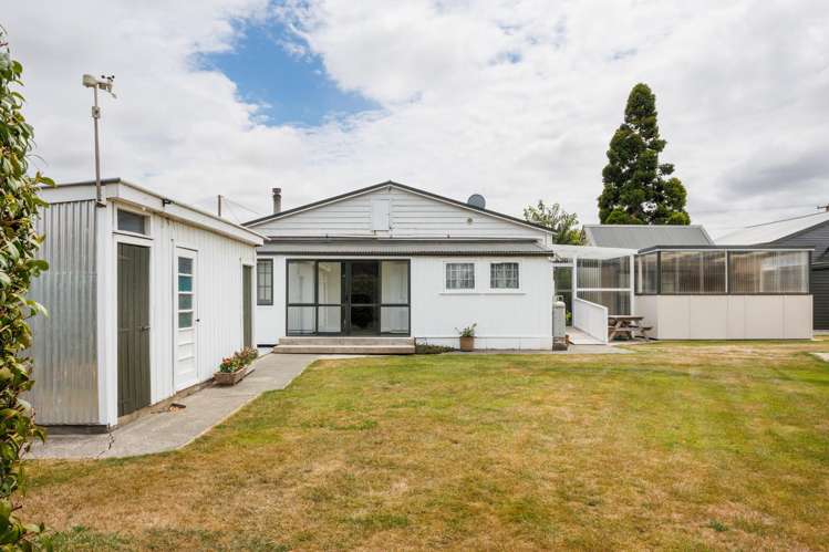 121-123 High Street Bulls_28