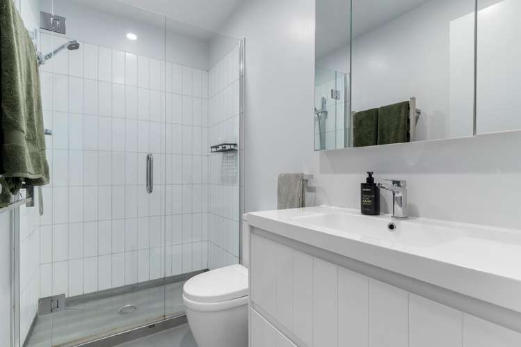 111/81 Mapou Road Hobsonville_7