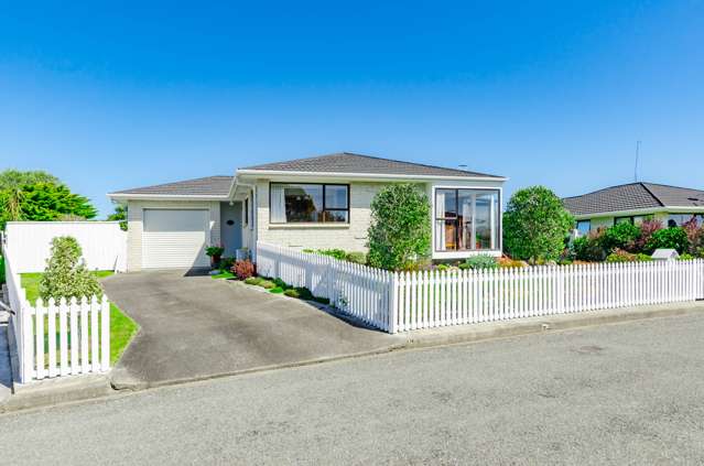 2 Malfroy Lane Raumati Beach_1