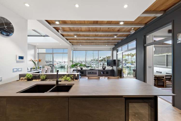 26 Rue Damarres Gulf Harbour_12