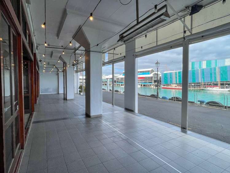 Unit 3/145 Quay Street City Centre_8