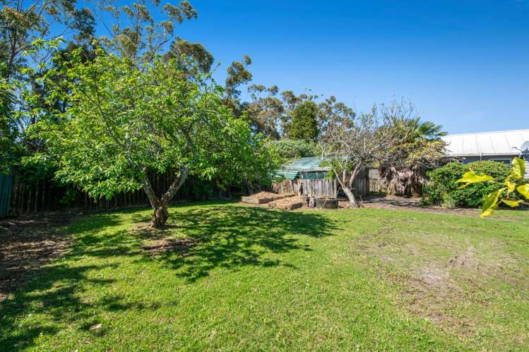 17 Parakai Avenue Helensville_22