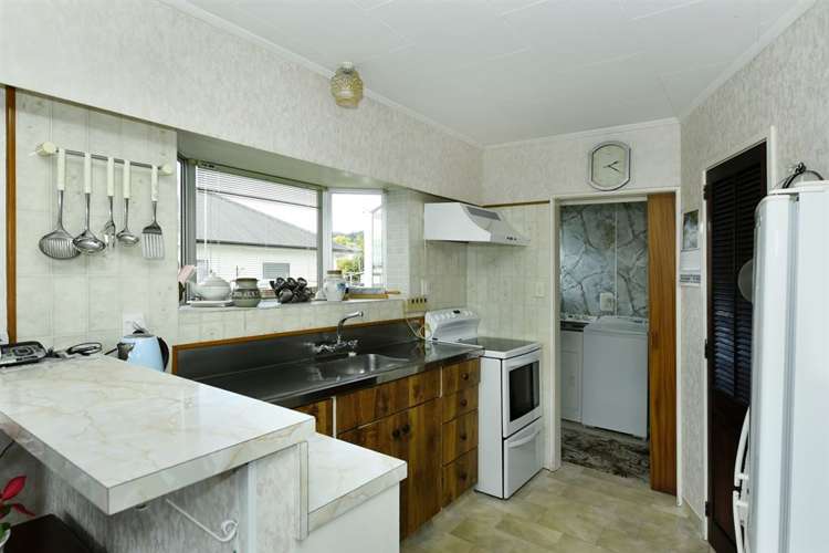 1 Mules Street Stoke_10