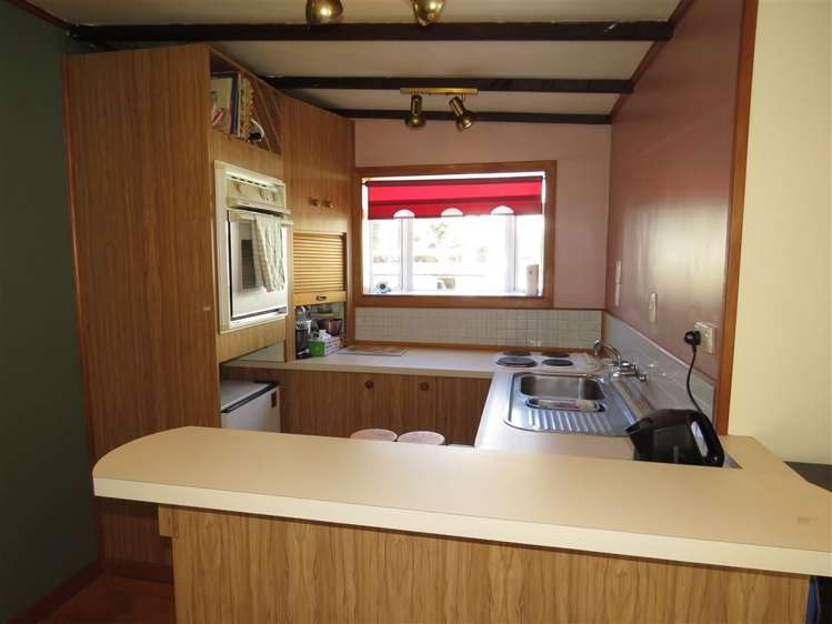 75 Kings Avenue Waikuku Beach_6