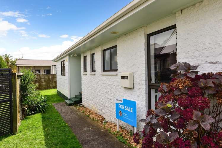 6/55 Tuhikaramea Road Dinsdale_21