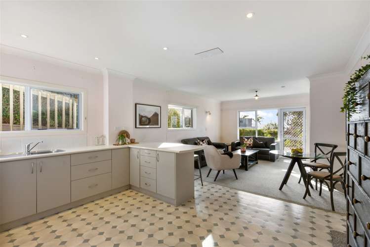 17 Durness Place Red Beach_16