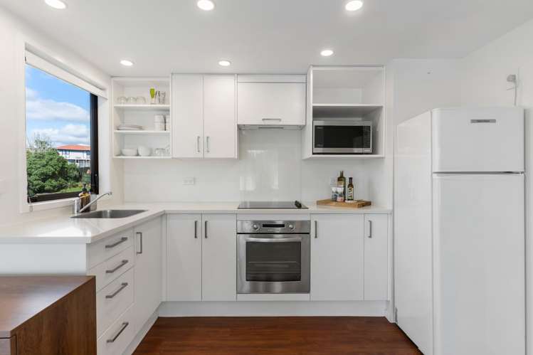 19 Davita Place Farm Cove_21