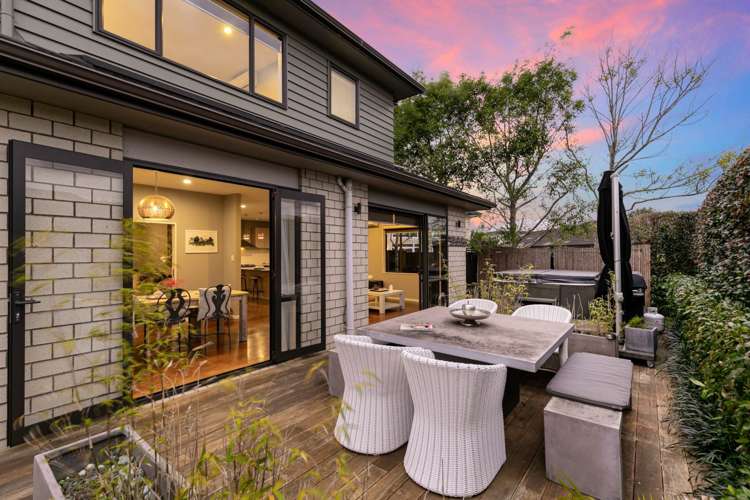 29 Huntington Park Drive Greenhithe_10