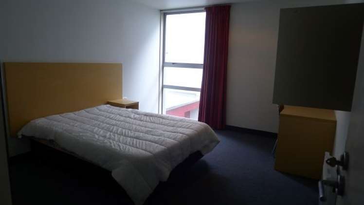 8/27 Hanson Street Mount Cook_4