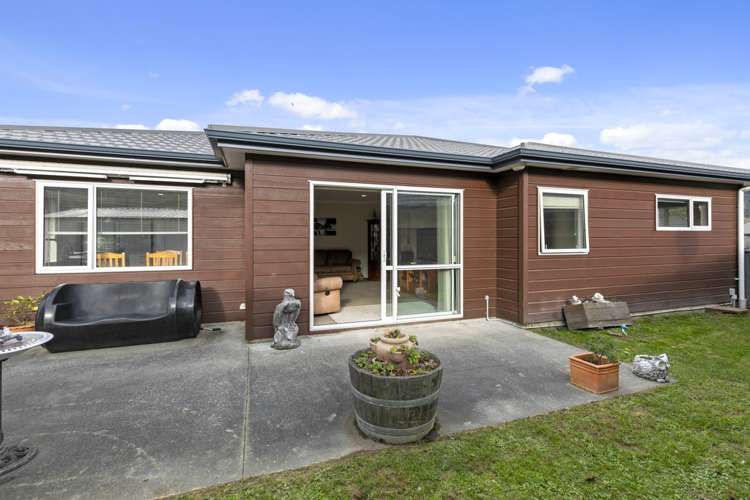 6 Sun Valley Grove Wainuiomata_15