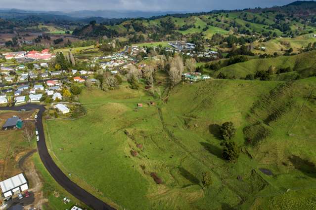 6/- Hekeawai Drive Taumarunui_3