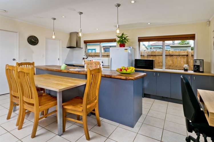 1/24 Woodglen Road Glen Eden_10