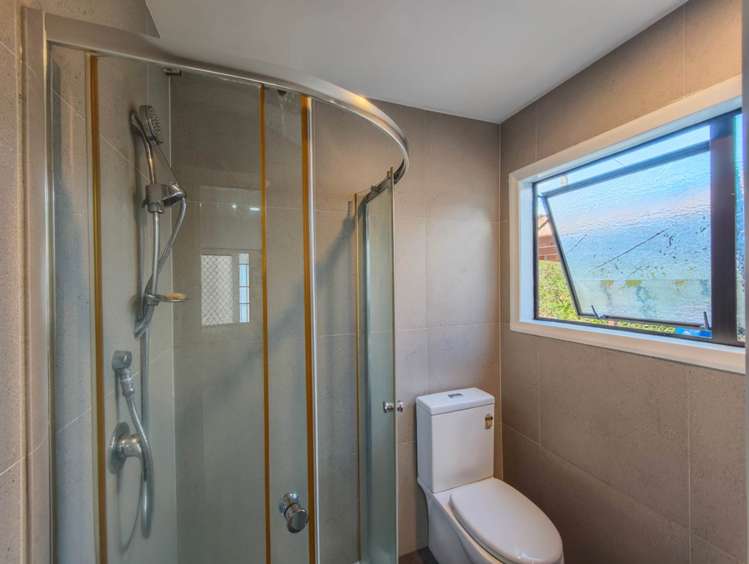 245B Beach Haven Road Birkdale_10