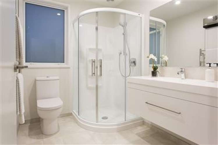 41 Saint Pauls Drive Brookfield_16