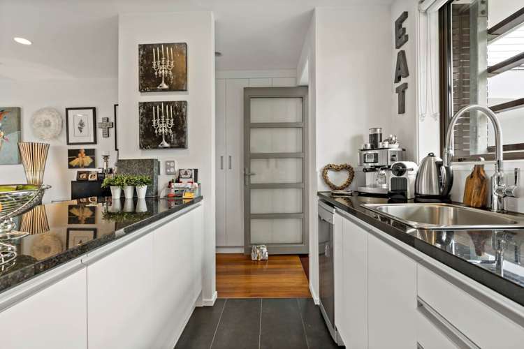 2/23 Holgate Road Kohimarama_7