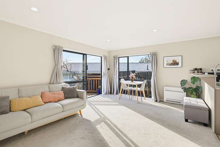 2 Beazley Avenue_3