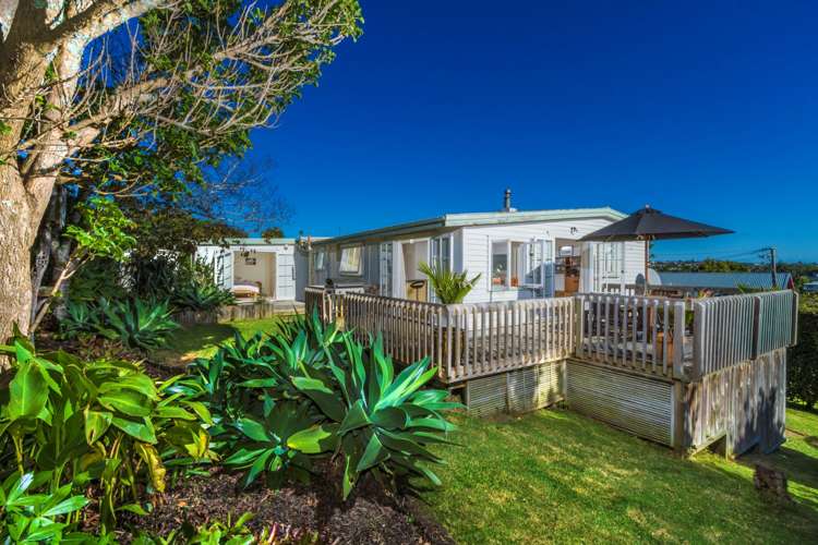 1 Orewa Street Torbay_5