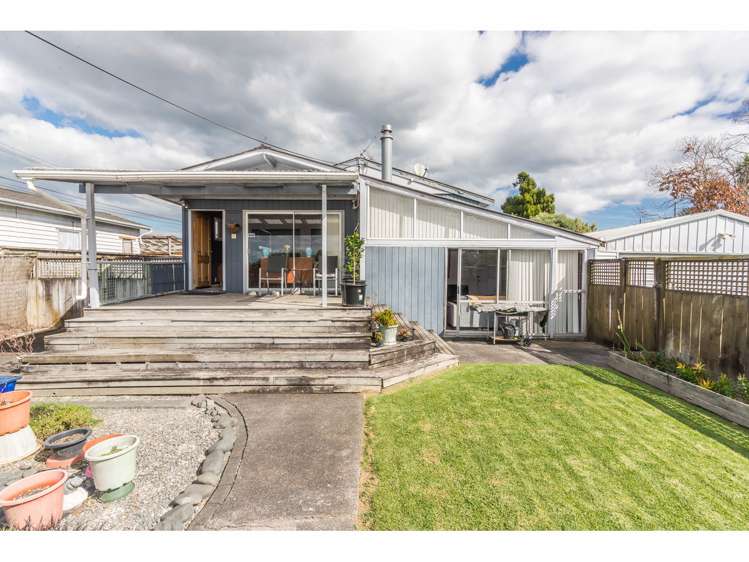 7 Clayburn Road Glen Eden_13