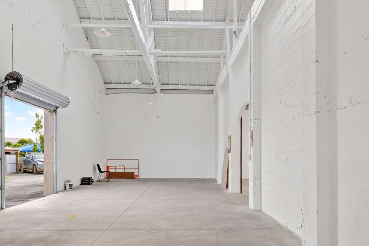 21 River Road Ngatea_8