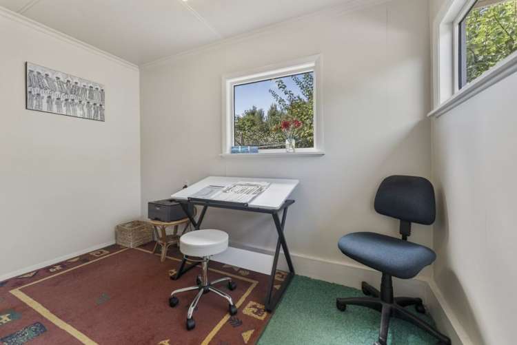 25 Churchill Avenue Richmond_17