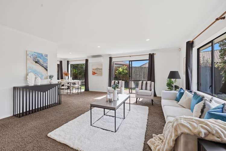 35 Peninsula Road Mangere_19