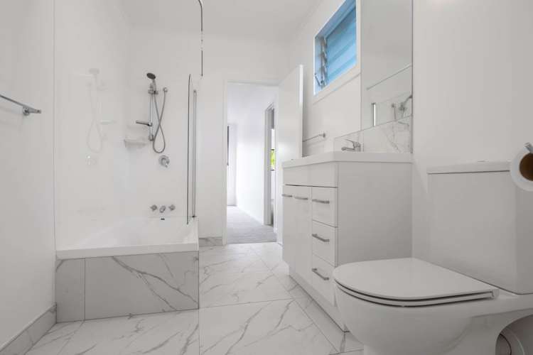 116 The Avenue Lucas Heights_24