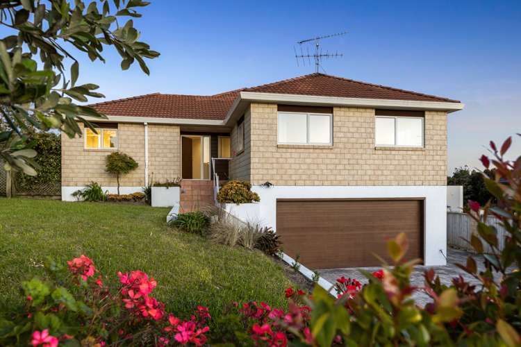 20 Ascot Way Orewa_1