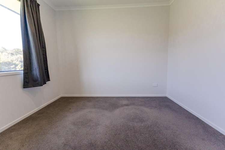 8 Holly Robinson Place Hokitika_18