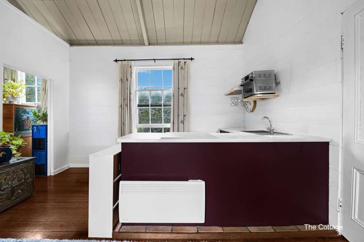 216 Ness Valley Road Clevedon_32