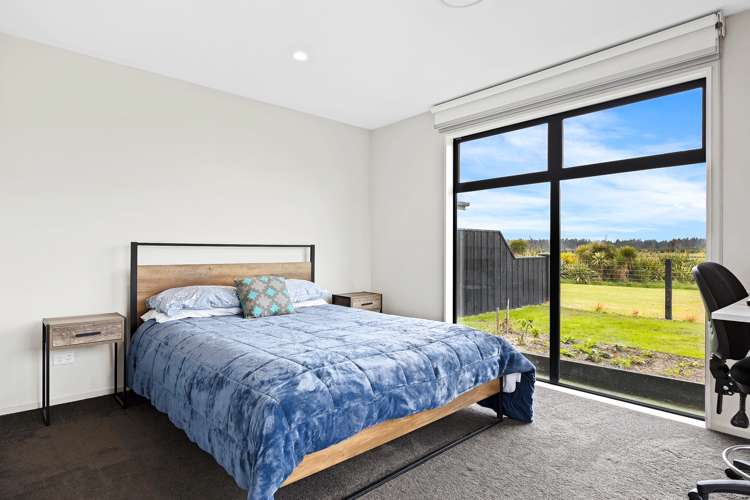 99 Tiritiri Moana Drive Pegasus_14