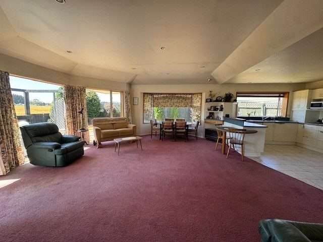 44 Roydon Drive Templeton_3