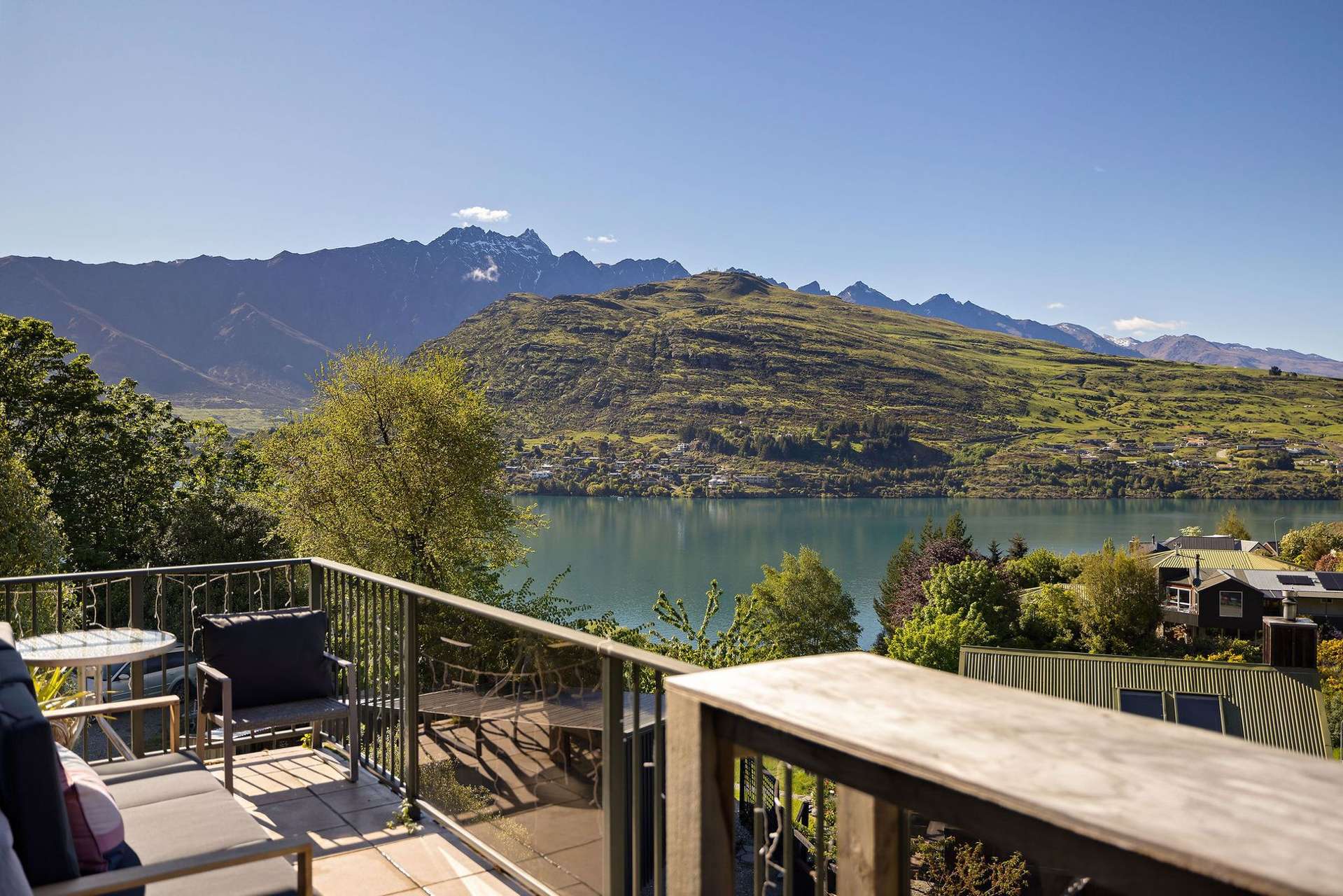 15 Woodbury Rise, Golden Heights, Queenstown_0