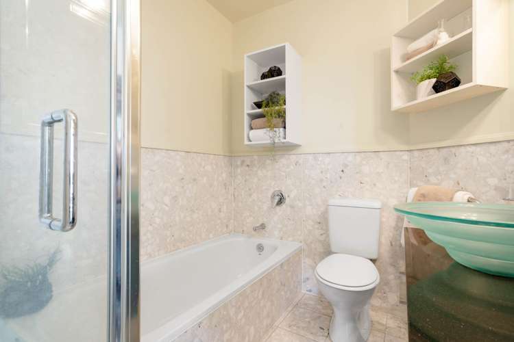 10/99 Mokoia Road Birkenhead_15