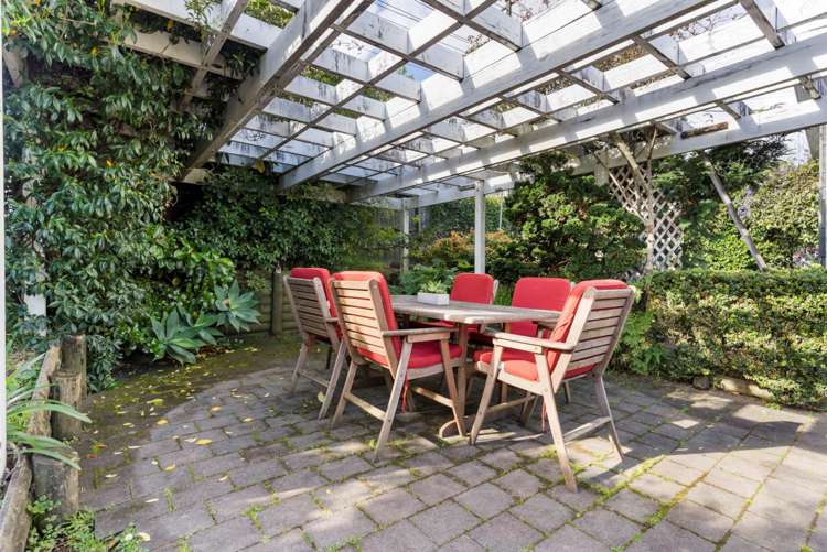 145 Chivalry Road Glenfield_20