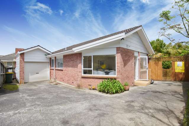 2/154 East Coast Road Forrest Hill_1