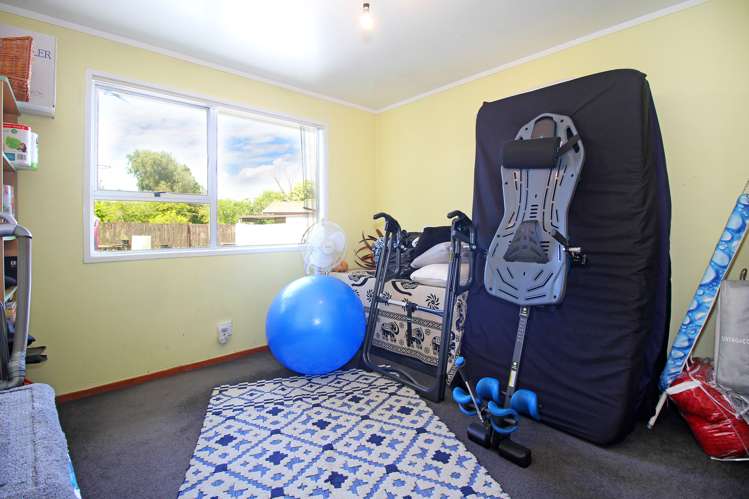 130 Mahia Road Wattle Downs_13