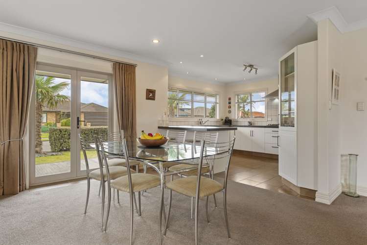 2 Harry Close Papamoa_12