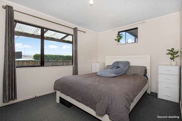 25 Memorial Drive Parahaki_24