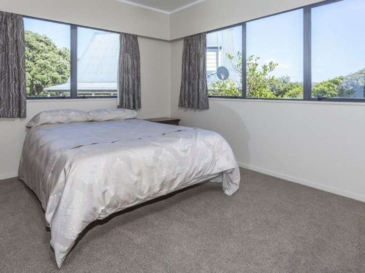 115 Bruce Wallace Place Whangamata_12